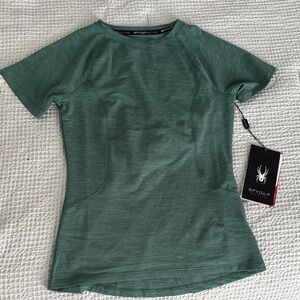 NWT SPYDER L Women's Forest Green Short Sleeve Tee with pocket XS